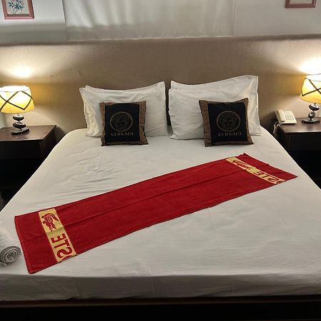 Hilton Bayview Lnn 호텔 카라치 외부 사진