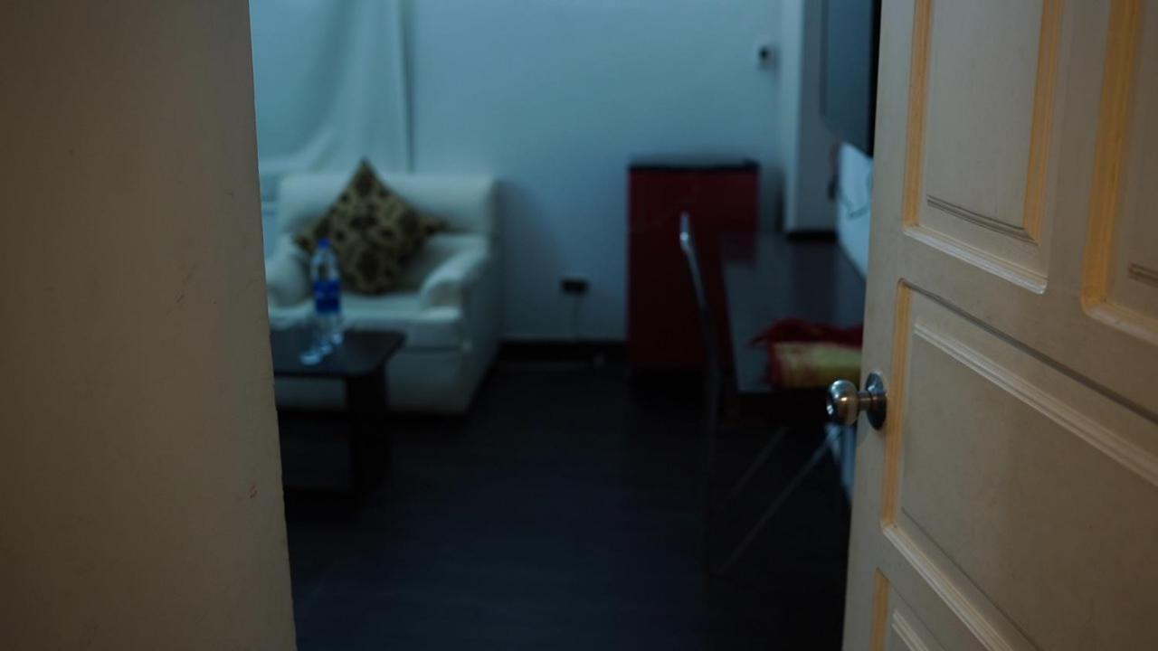 Hilton Bayview Lnn 호텔 카라치 외부 사진