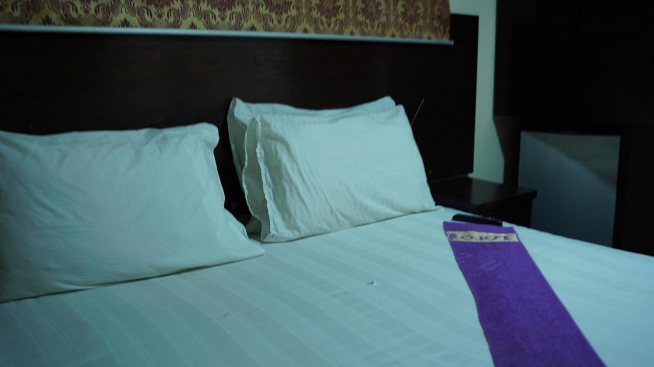 Hilton Bayview Lnn 호텔 카라치 외부 사진