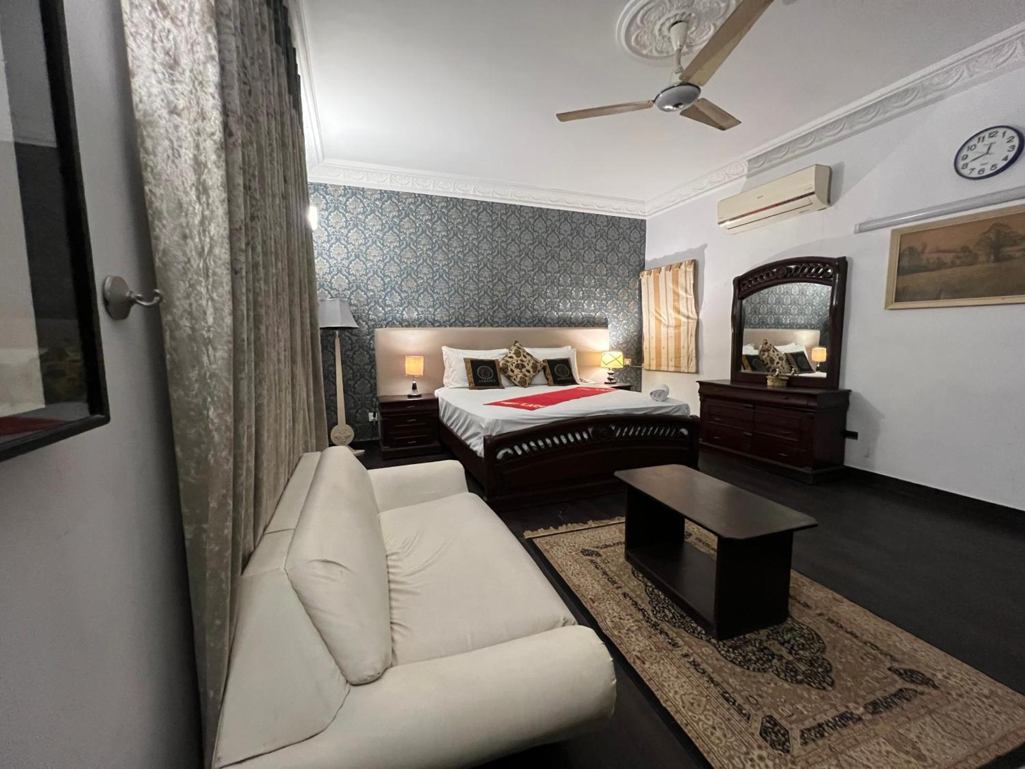 Hilton Bayview Lnn 호텔 카라치 외부 사진