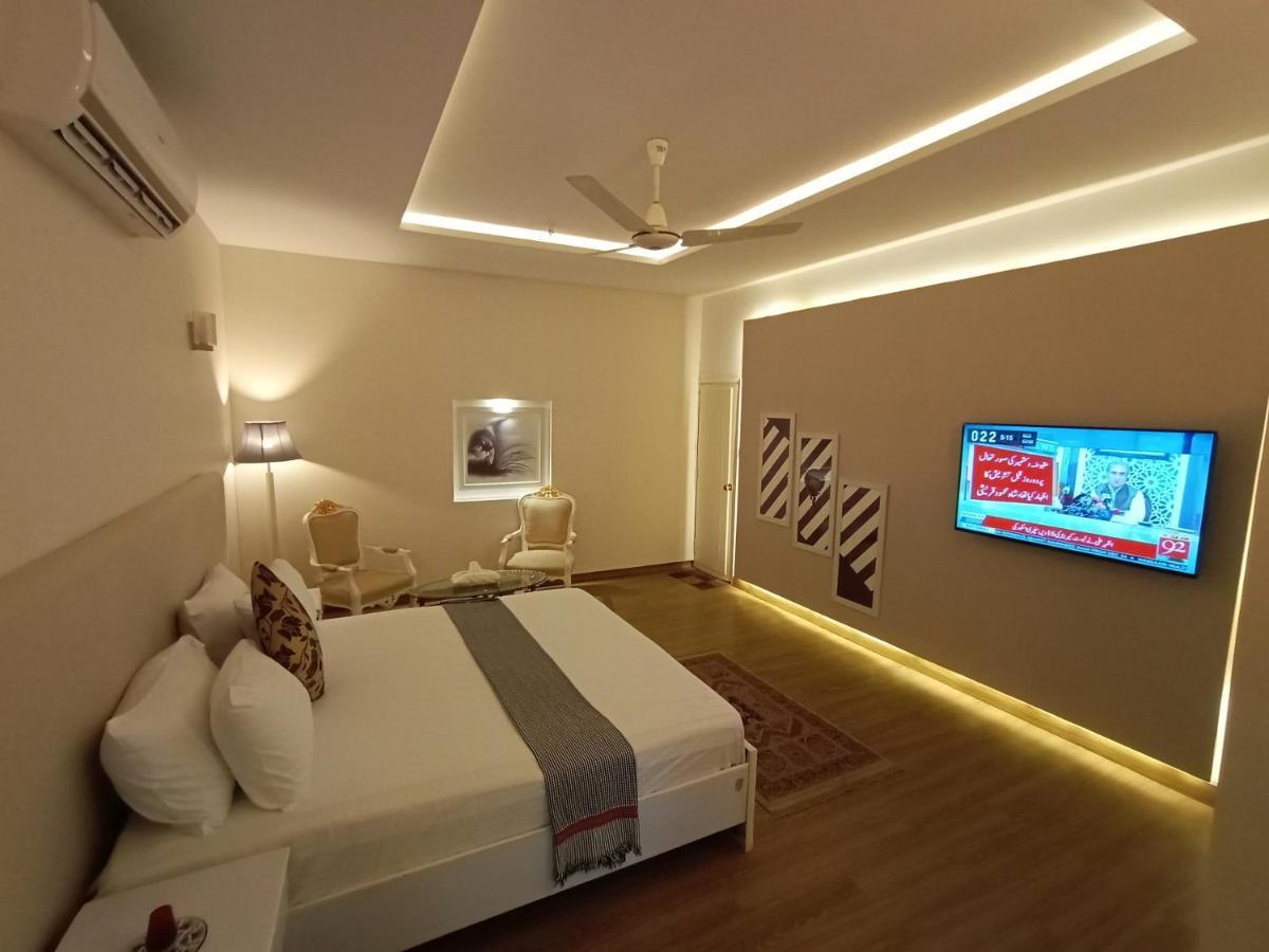 Hilton Bayview Lnn 호텔 카라치 외부 사진